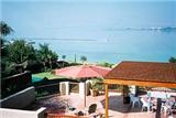  Vacation Hub International | Kingfisher's View Waterfront Lodge Lobby