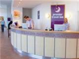  Vacation Hub International | Premier Inn Edinburgh Haymarket Hotel Lobby