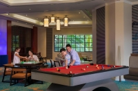  Vacation Hub International | Holiday Inn Penang Lobby