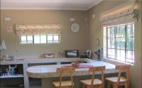  Vacation Hub International | Mackers Riverbend Cottage - Starlings Nest Lobby