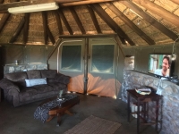  Vacation Hub International | Outeniquabosch Lodge Lobby