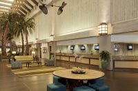  Vacation Hub International | DoubleTree by Hilton Orlando at SeaWorld Lobby
