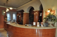  Vacation Hub International | Hotel Wawel Lobby