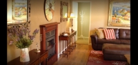  Vacation Hub International | Anne's Place Lobby