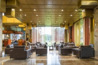  Vacation Hub International | Rainbow Towers Hotel Lobby