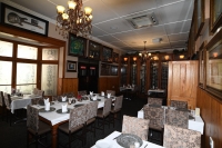  Vacation Hub International | Halfway House Hotel Lobby