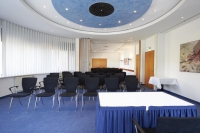  Vacation Hub International | InterCity Hotel Erfurt Lobby