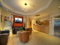  Vacation Hub International | Comfort Inn St Pancras Kings Cross Lobby
