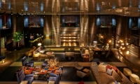  Vacation Hub International | Paramount Hotel Lobby
