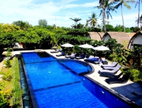  Vacation Hub International | Oceans 5 IDC Dive Resort Lobby