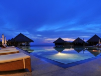  Vacation Hub International | Avani Sepang Goldcoast Resort Lobby