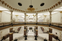  Vacation Hub International | NH Tropen Amsterdam Lobby