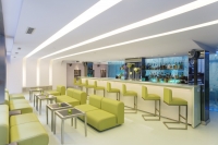 Vacation Hub International | The Shoreham Hotel Lobby