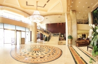  Vacation Hub International | Pyramisa Suites Hotel Lobby