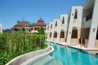  Vacation Hub International | Lanta Resort Lobby