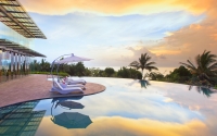  Vacation Hub International | Four Points by Sheraton Bali Kuta Hotel Lobby