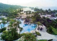  Vacation Hub International | Shangri-La's Rasa Sentosa Resort Singapore Lobby