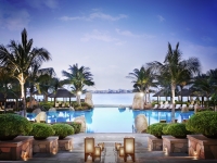  Vacation Hub International | Sofitel Dubai Jumeirah Beach Hotel Lobby