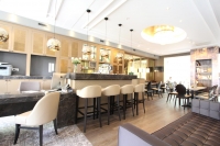  Vacation Hub International | Apple Inn Lobby