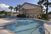  Vacation Hub International | Red Roof Inn Orlando Convention Center Lobby