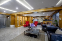  Vacation Hub International | Golden Sands Hotel Apartments Lobby