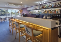  Vacation Hub International | Comfort Inn All Seasons Lobby