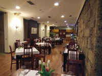  Vacation Hub International | Golden Tulip Braga Hotel & SPA Lobby