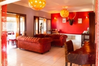  Vacation Hub International | 2 Friends Beach Hotel Lobby