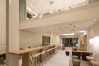  Vacation Hub International | The Passage Lobby