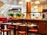  Vacation Hub International | ibis Paris Alésia Montparnasse Hotel Lobby