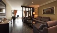  Vacation Hub International | Best Western Plus, Doha Lobby