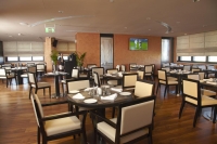  Vacation Hub International | Cristal Hotel Abu Dhabi Lobby