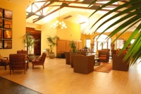  Vacation Hub International | Desert Rose Resort Lobby