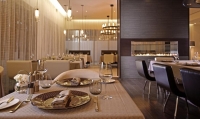  Vacation Hub International | Pullman Jumeirah Lakes Towers Hotel & Residence Lobby