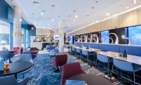  Vacation Hub International | Scandic Hamburg Emporio Lobby