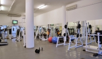  Vacation Hub International | Cresta President Hotel Lobby