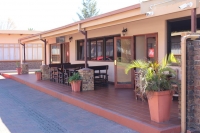  Vacation Hub International | Travel Lodge Lobby