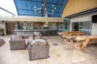  Vacation Hub International | Rockview Lodge Lobby