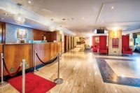  Vacation Hub International | Leonardo Hotel Frankfurt City South Lobby