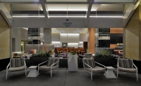  Vacation Hub International | Loews Hollywood Hotel Lobby