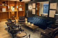  Vacation Hub International | Luxe Rodeo Drive Hotel Lobby