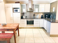  Vacation Hub International | Sunshine Letting Self Catering Apartments Lobby