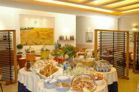  Vacation Hub International | Hotel Meridiana Lobby