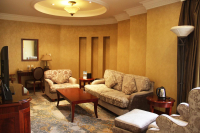  Vacation Hub International | The Bund Riverside Hotel Lobby