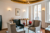  Vacation Hub International | Hôtel Lorette Astotel Lobby