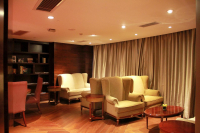  Vacation Hub International | Central Hotel Lobby
