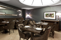  Vacation Hub International | Hotel Claridge Lobby