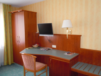  Vacation Hub International | Wartburg Hotel in Stuttgart Lobby