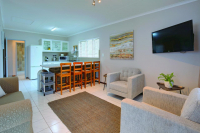  Vacation Hub International | Out of Bounds Self-Catering Accommodation Lobby