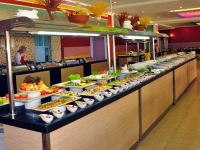  Vacation Hub International | Blue Paradise Side Hotel Lobby